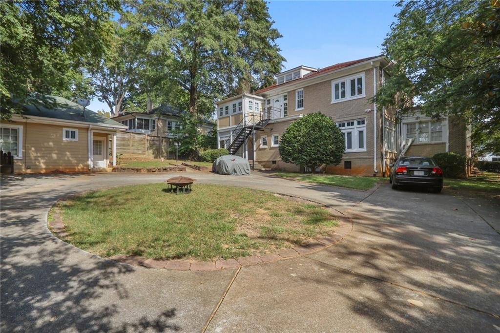 806 Briarcliff Road NE UNIT A