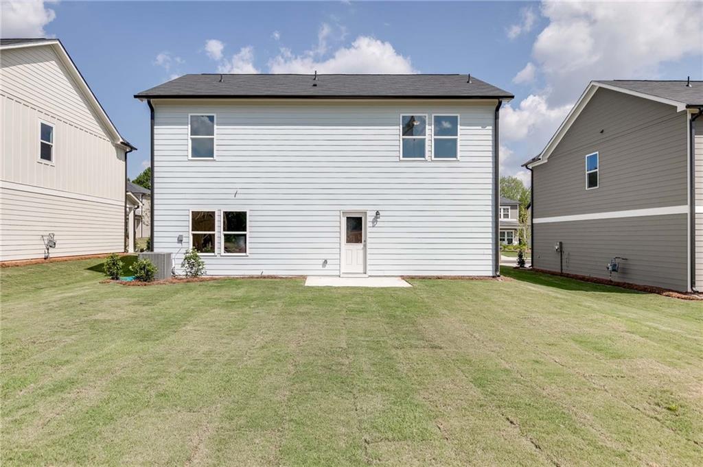 2229 Boxwood Circle SE