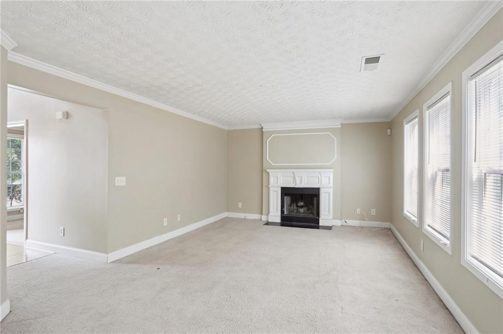 6037 Fairington Farms Lane