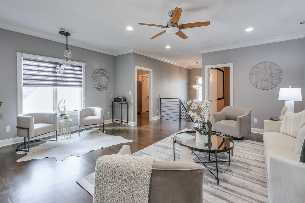 2465 Henderson Road