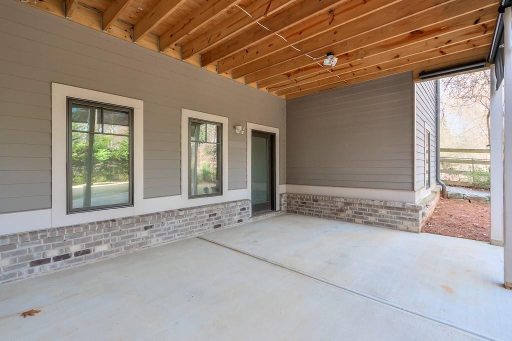 2465 Henderson Road