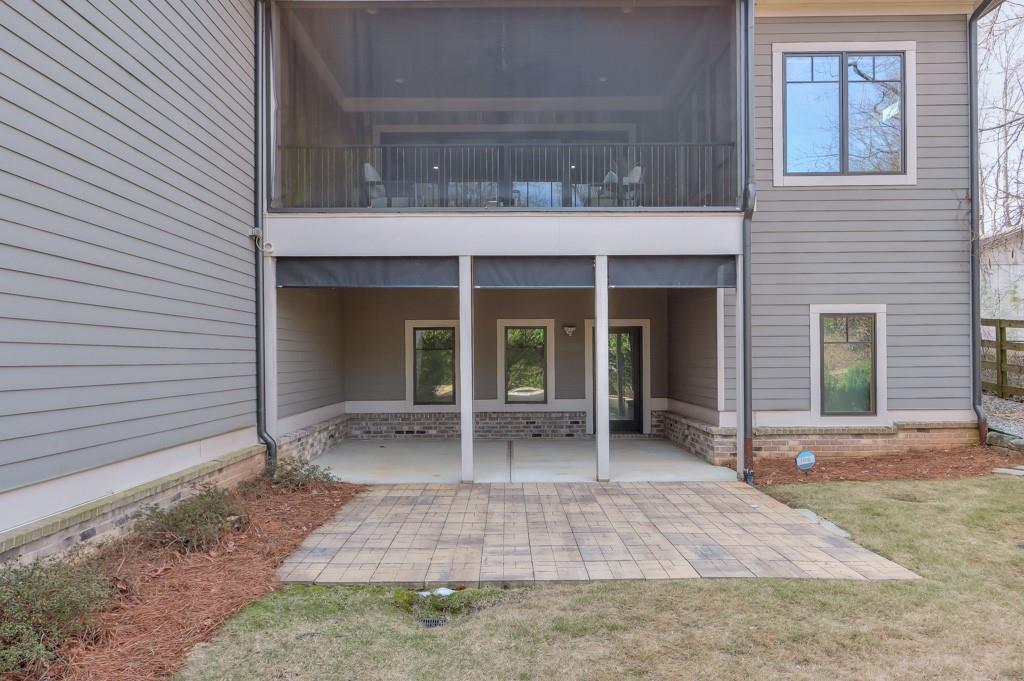 2465 Henderson Road