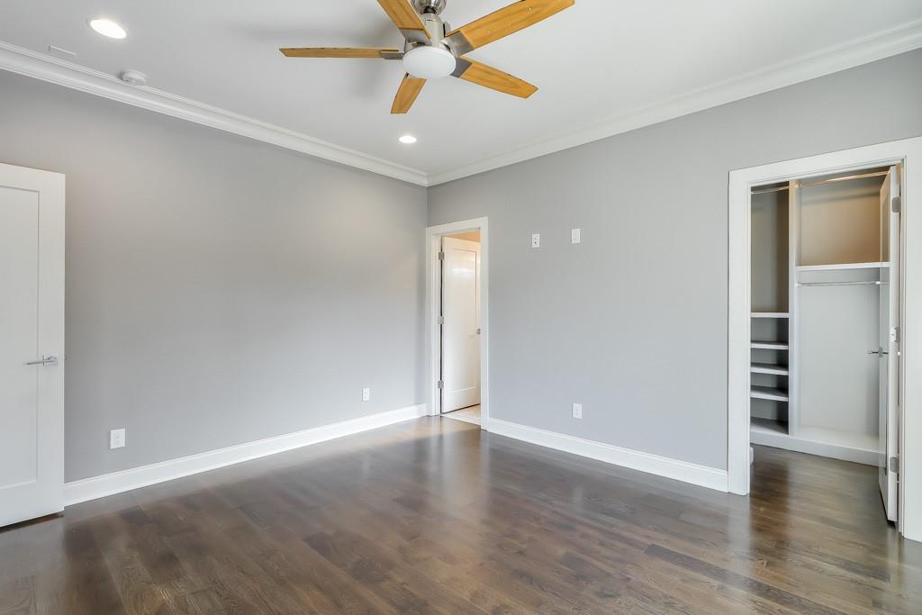 2465 Henderson Road