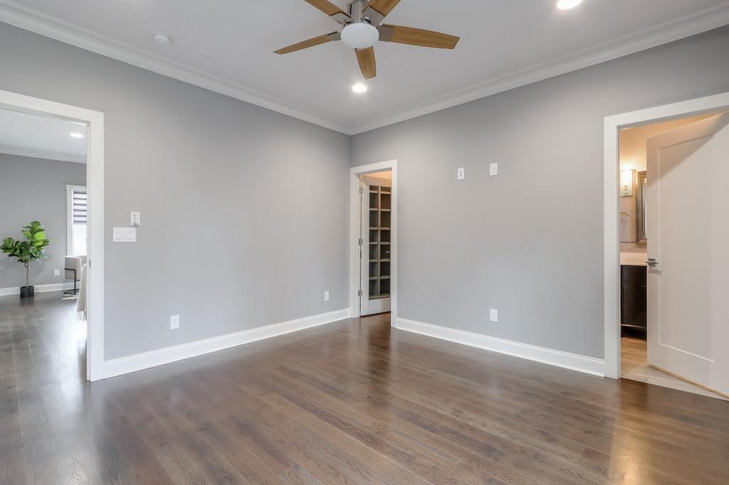 2465 Henderson Road