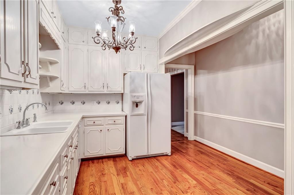 3649 Peachtree Road NE Unit 201