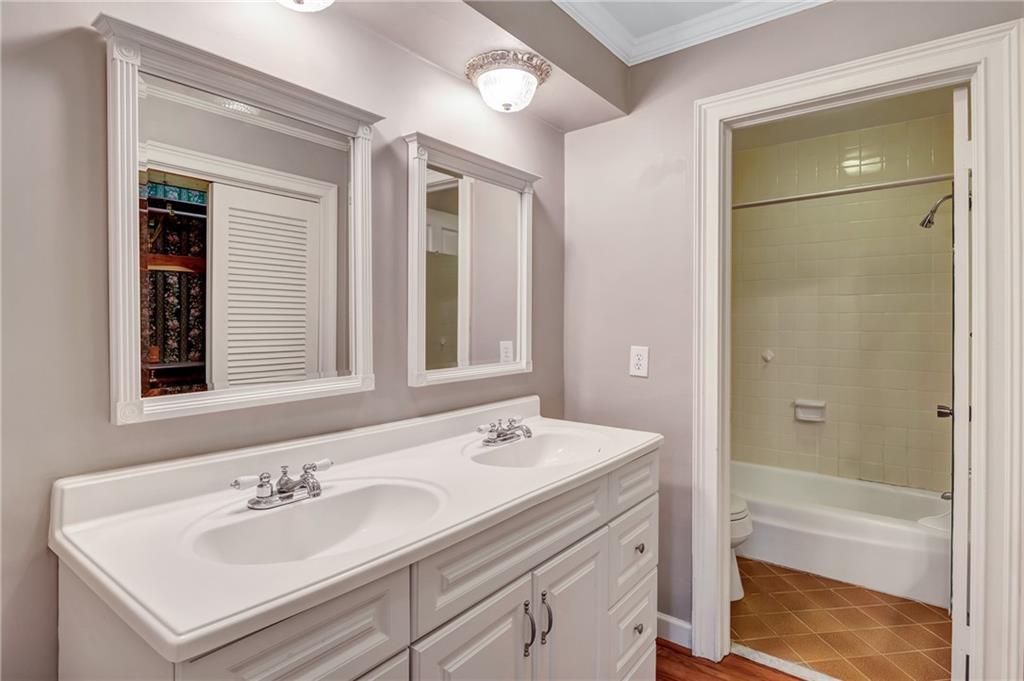 3649 Peachtree Road NE Unit 201