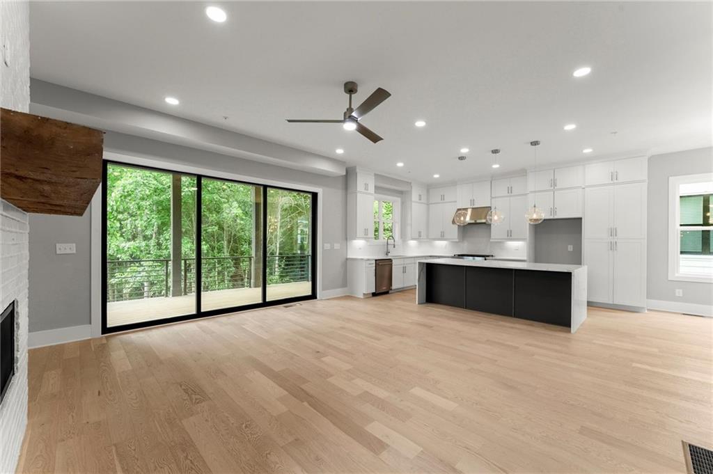 1420 Coretta Bend