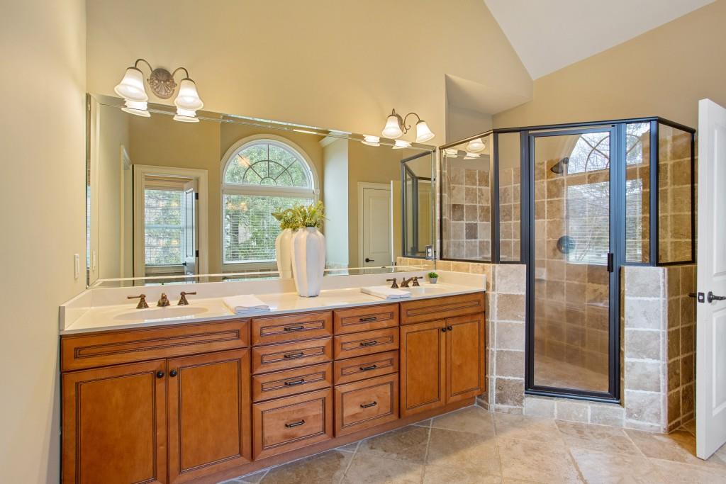 117 Archstone Square