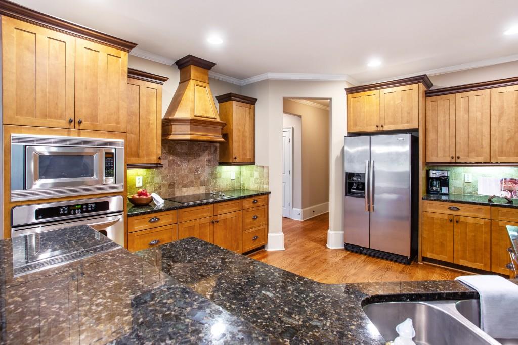 117 Archstone Square