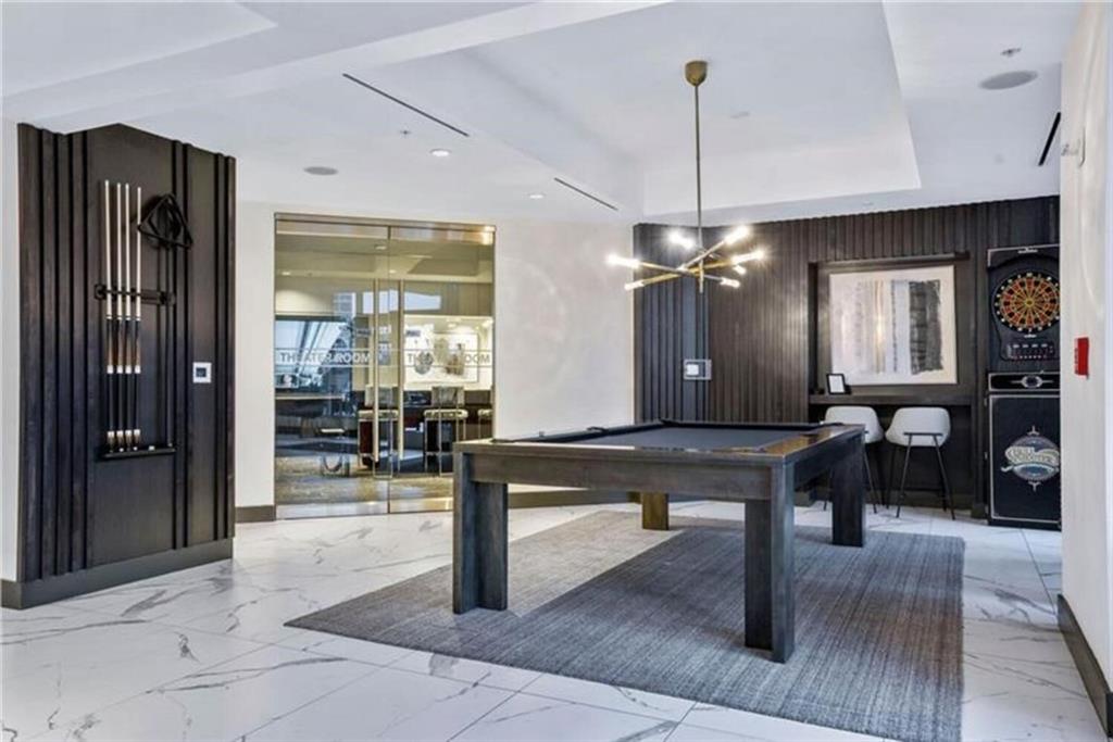 400 W Peachtree Street NW Unit 3910