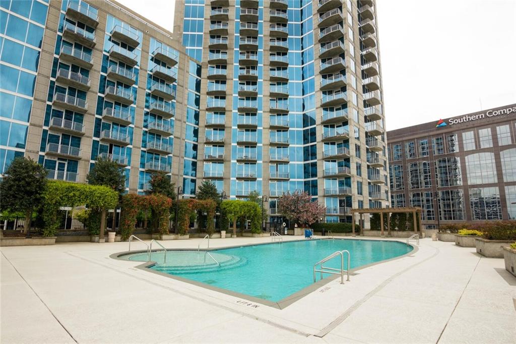 400 W Peachtree Street NW Unit 3910