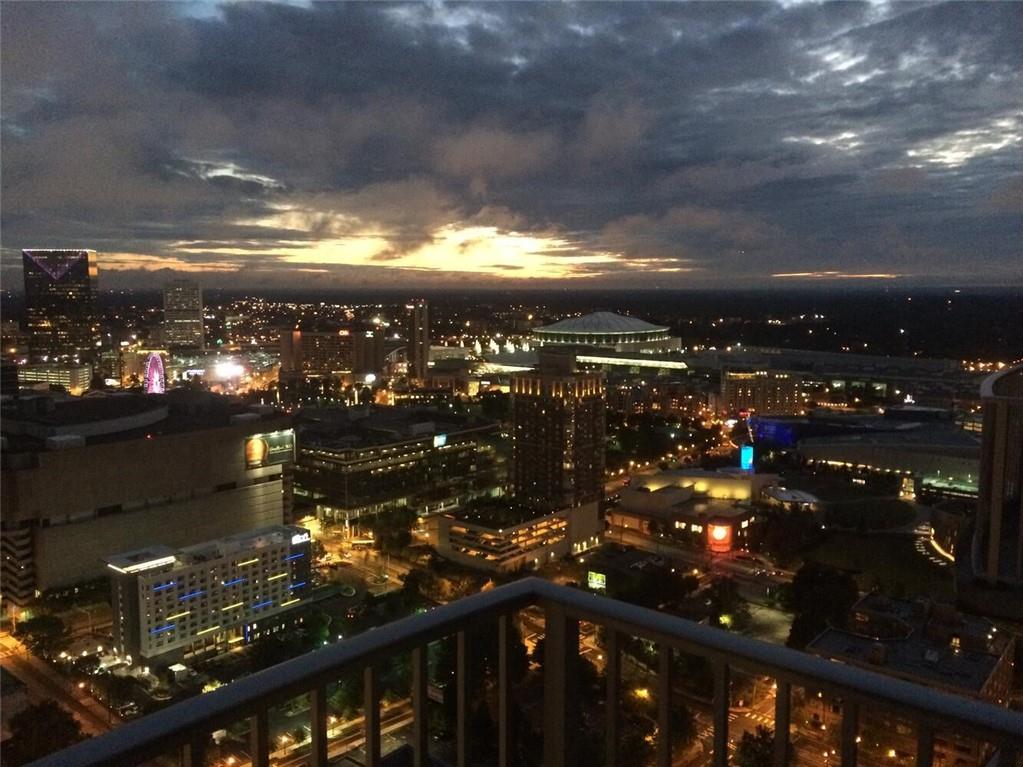400 W Peachtree Street NW Unit 3910
