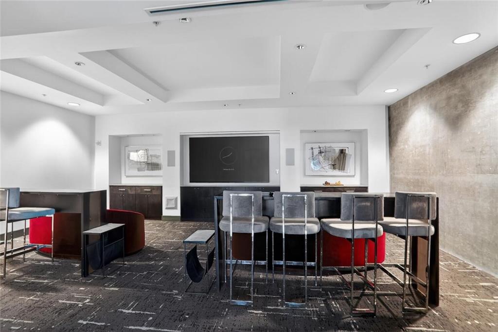400 W Peachtree Street NW Unit 3910