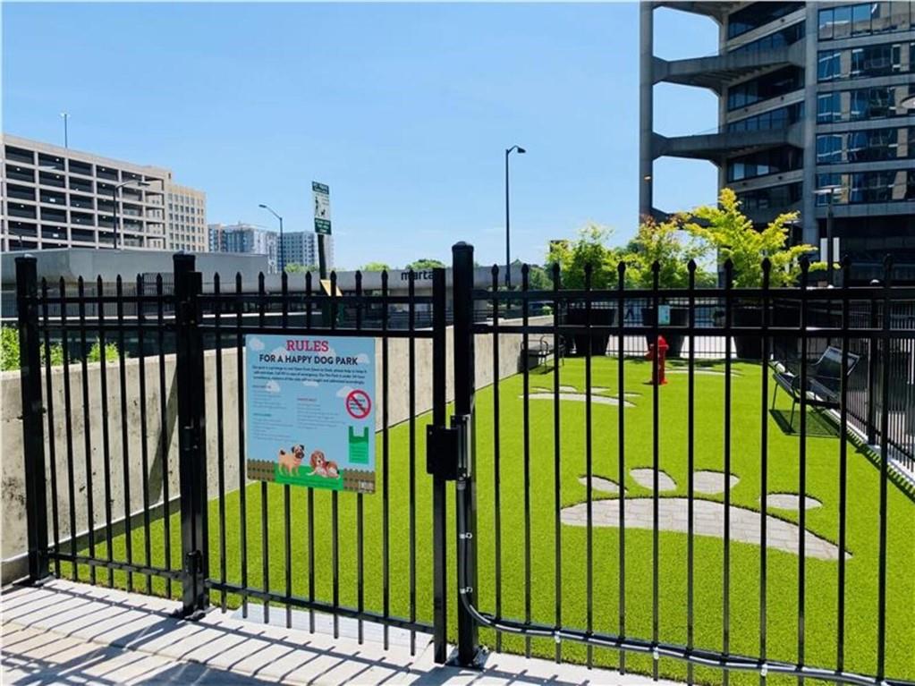 400 W Peachtree Street NW Unit 3910