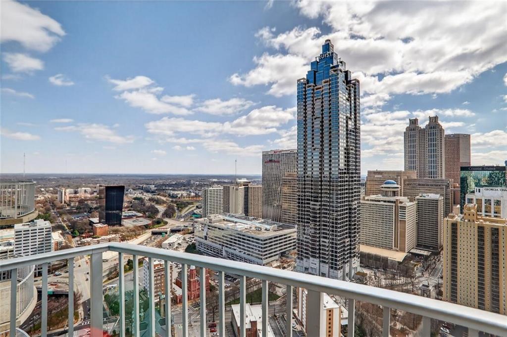 400 W Peachtree Street NW Unit 3910