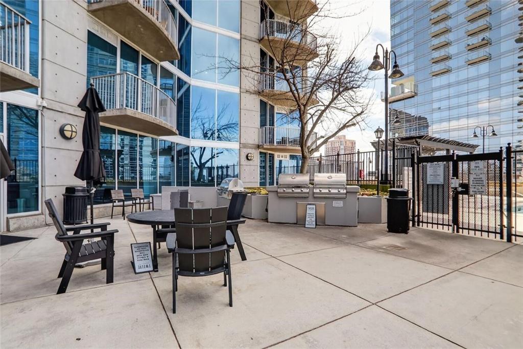 400 W Peachtree Street NW Unit 3910