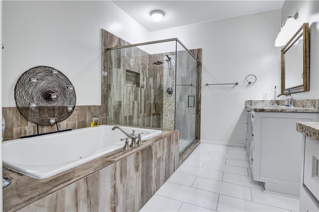 1735 Peachtree Street NE Unit 430
