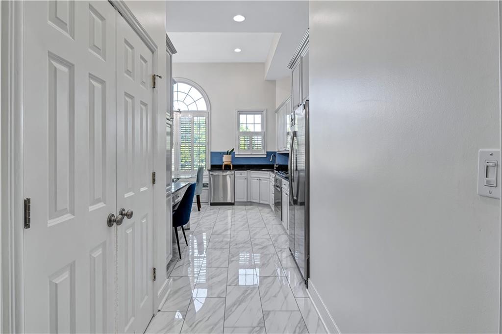 1735 Peachtree Street NE Unit 430