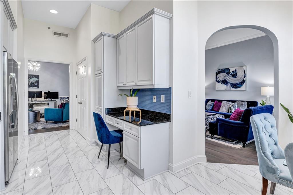 1735 Peachtree Street NE Unit 430