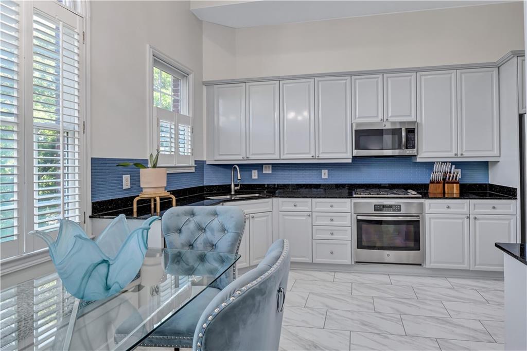 1735 Peachtree Street NE Unit 430