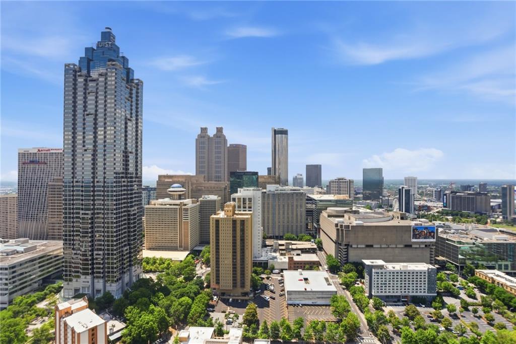 400 W Peachtree Street NW Unit 3906-7