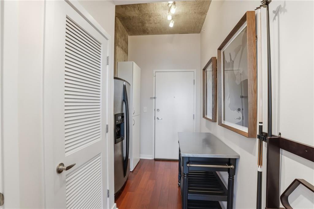 400 W Peachtree Street NW Unit 3906-7