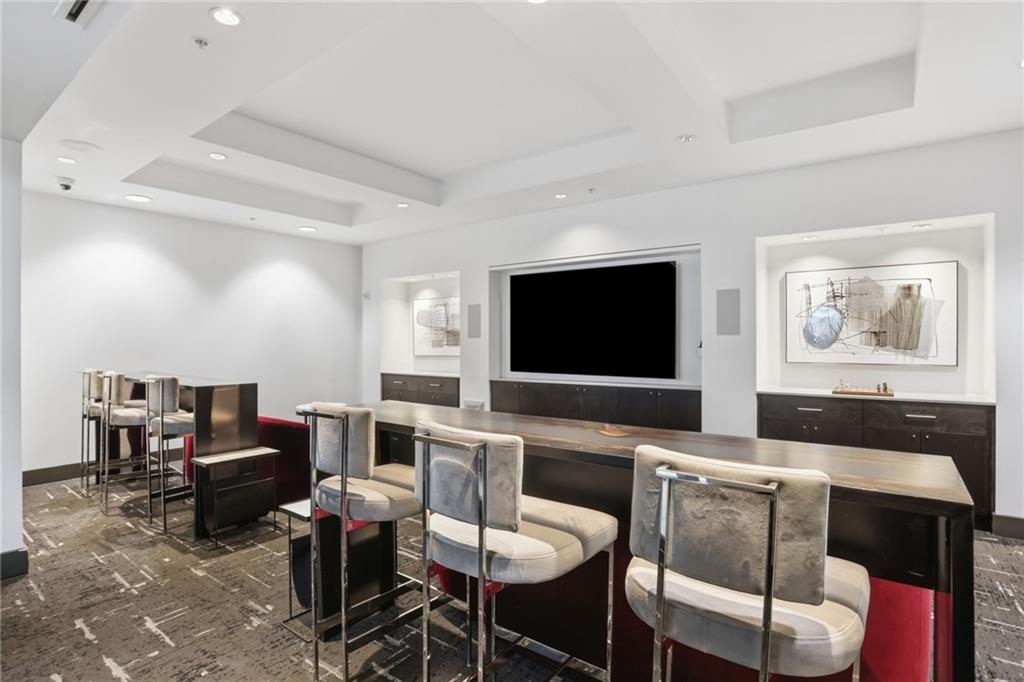 400 W Peachtree Street NW Unit 3906-7