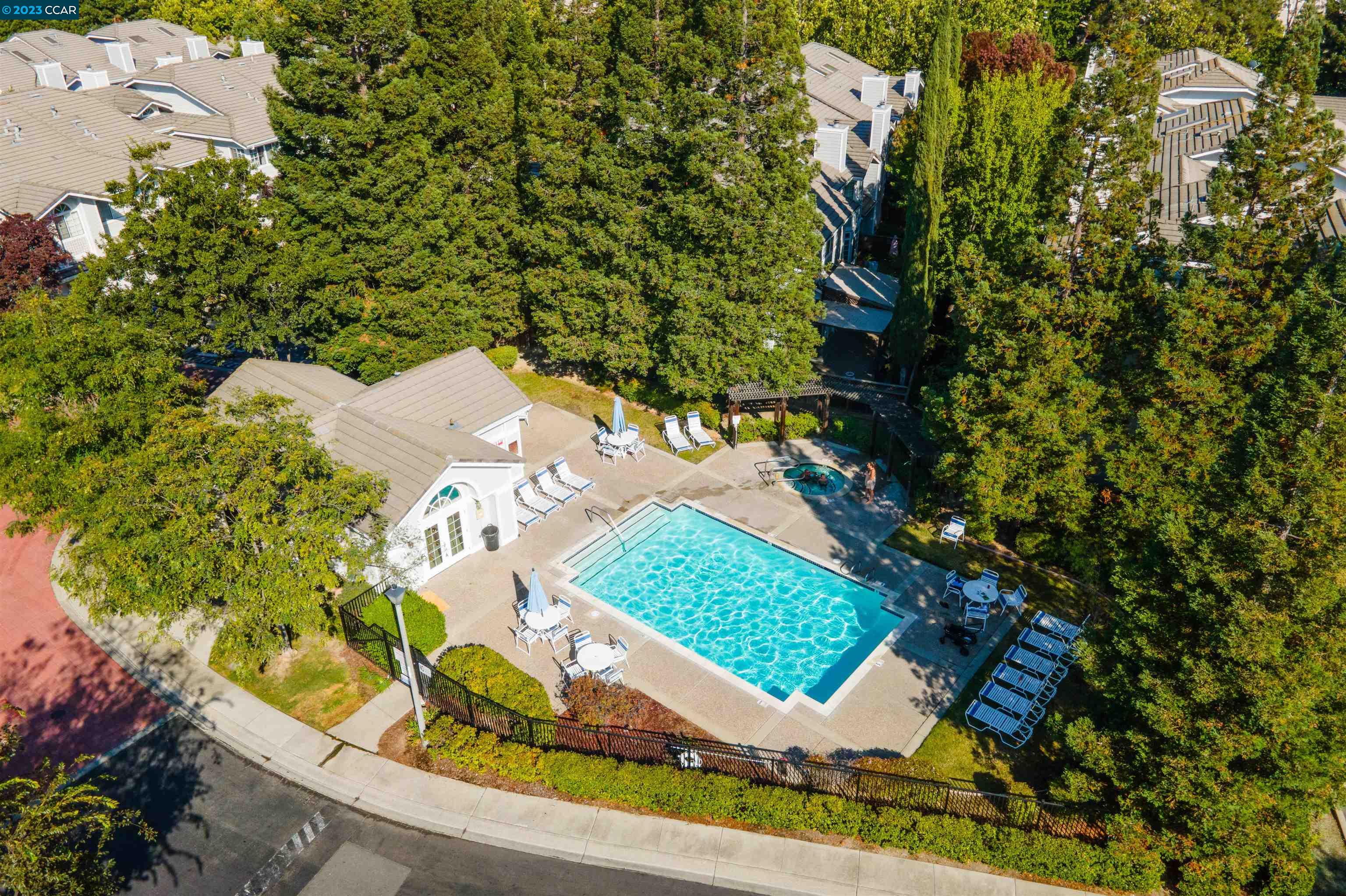 23 Copperfield Ln