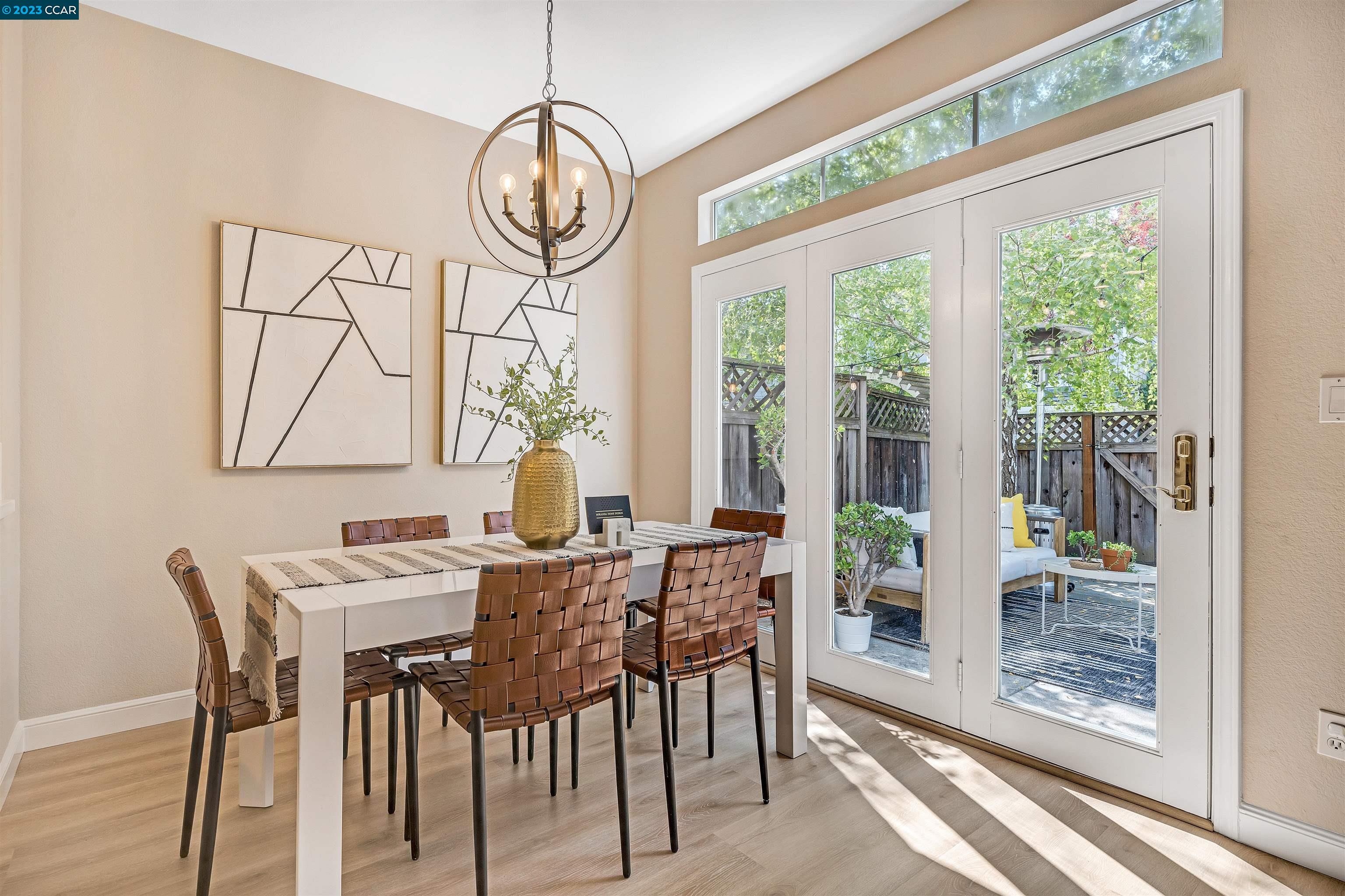 23 Copperfield Ln
