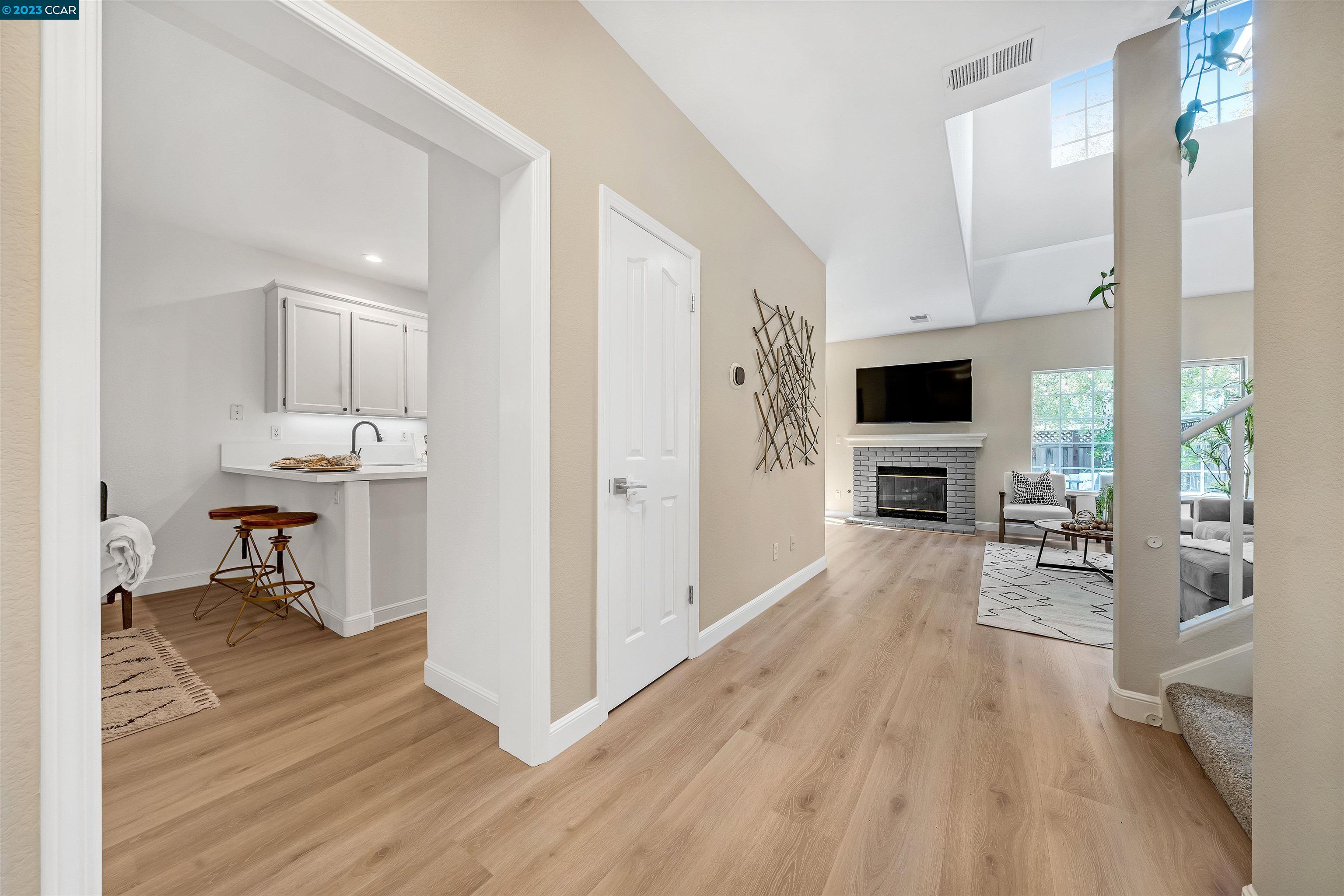 23 Copperfield Ln