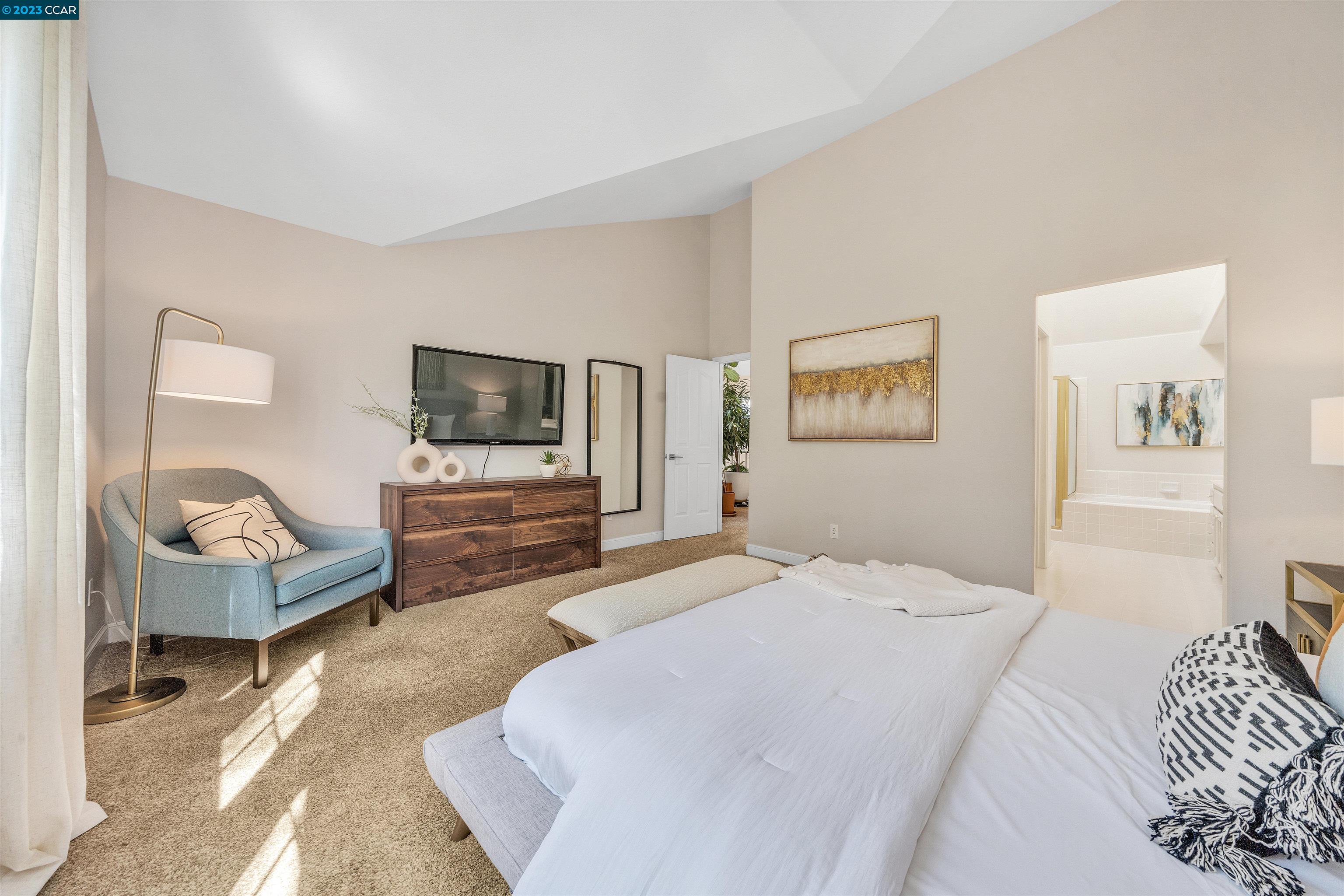 23 Copperfield Ln