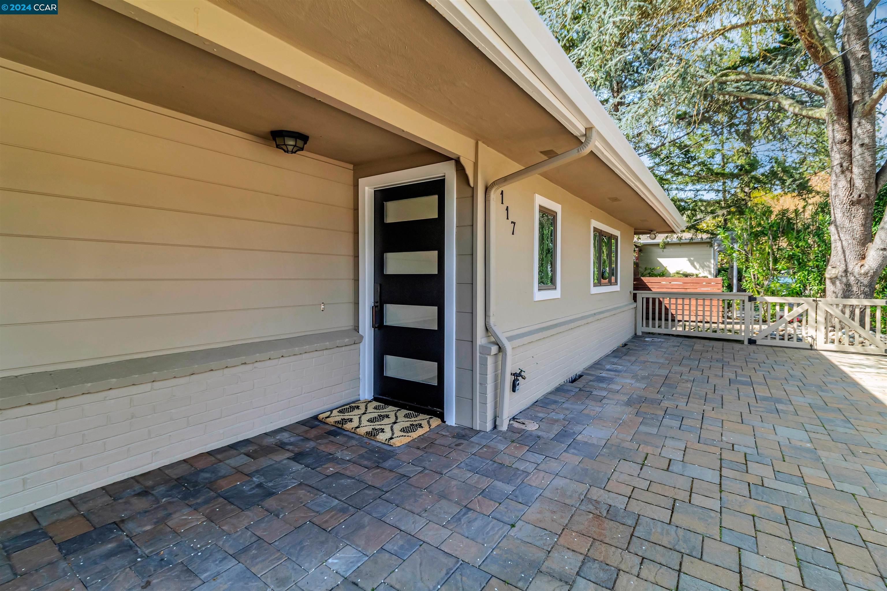 117 Meadow Lane