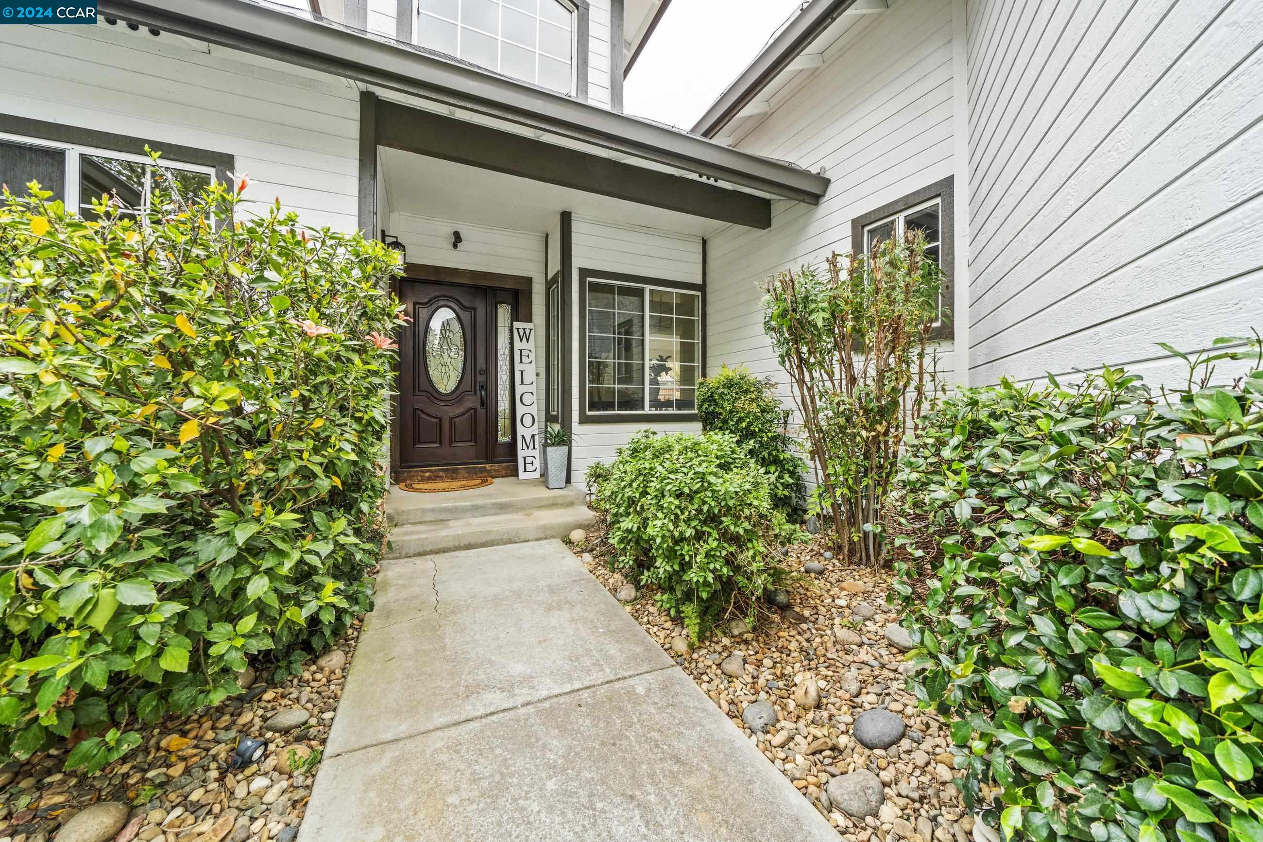369 Persimmon Dr