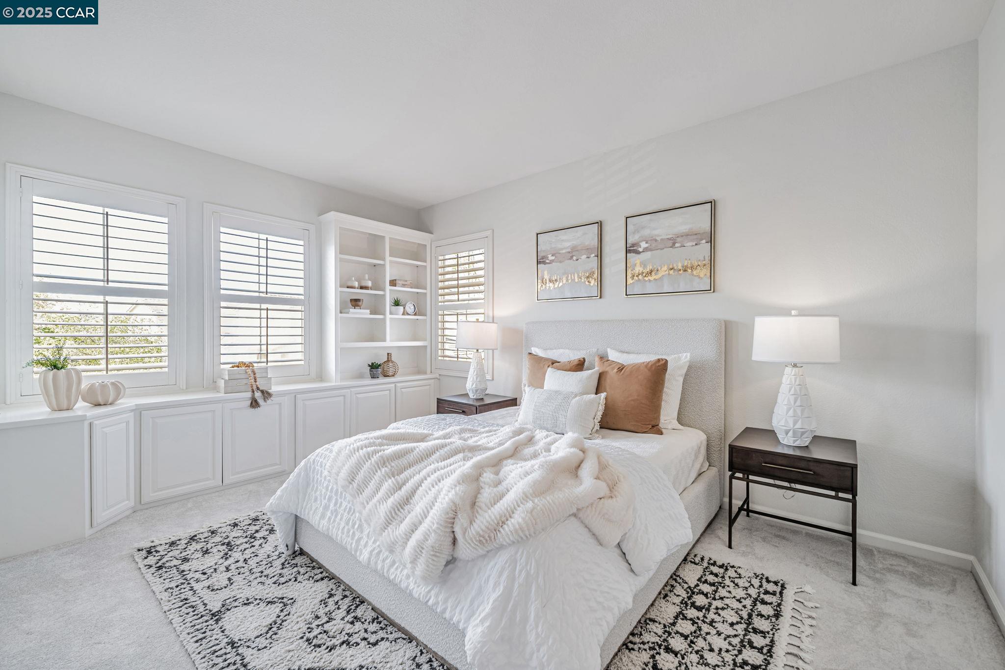 115 Center Ct