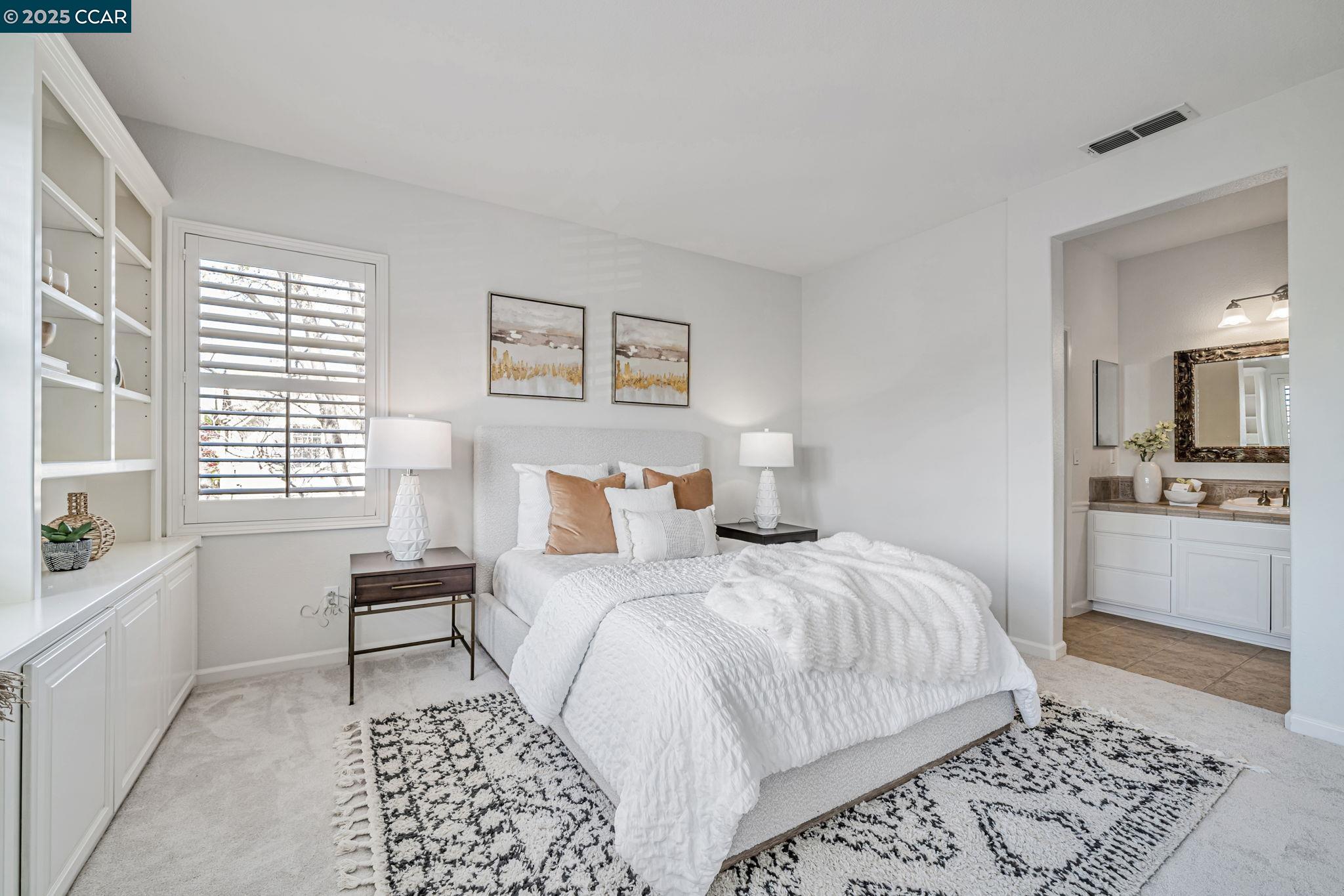 115 Center Ct