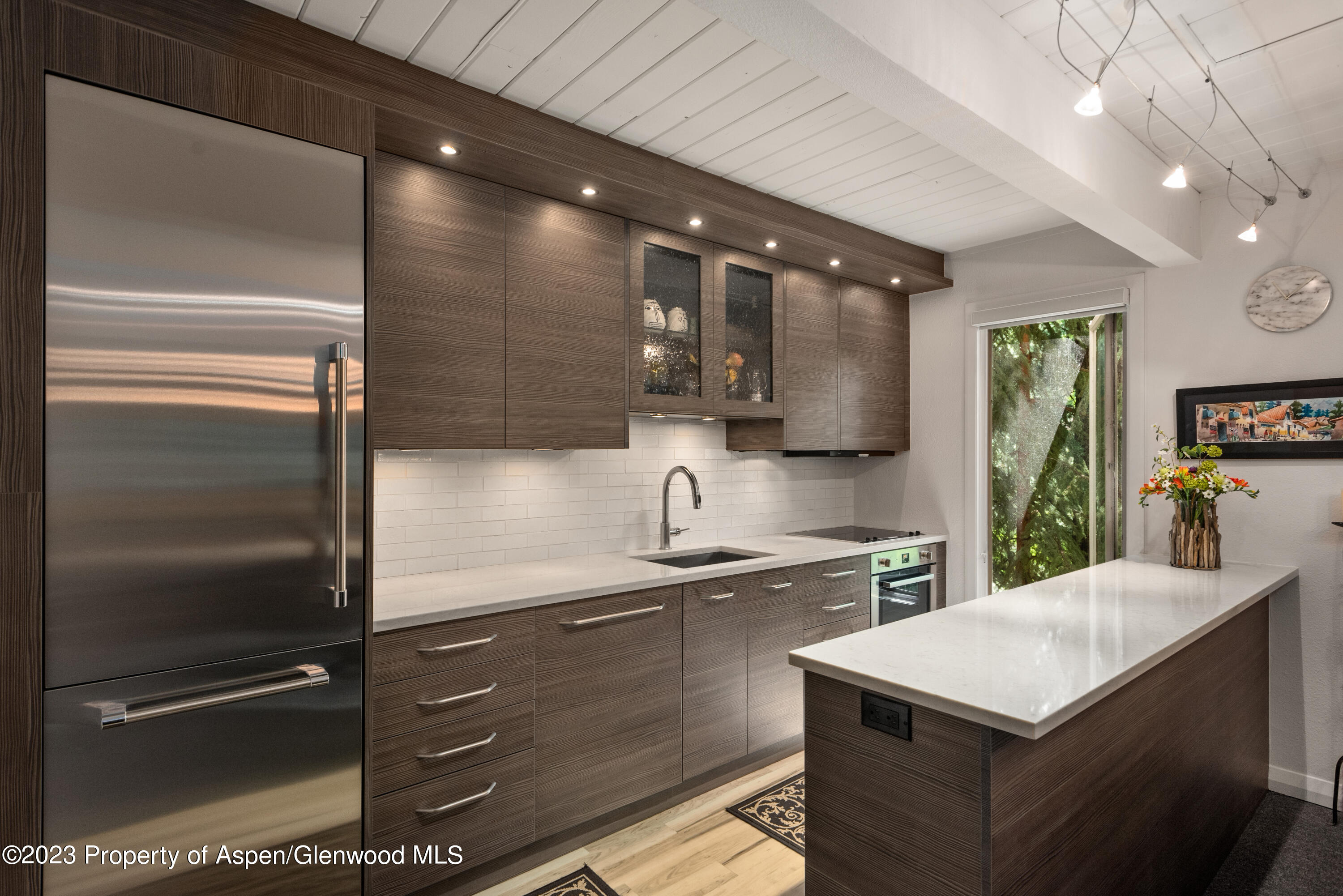 1034 E Cooper Avenue Unit: 10
