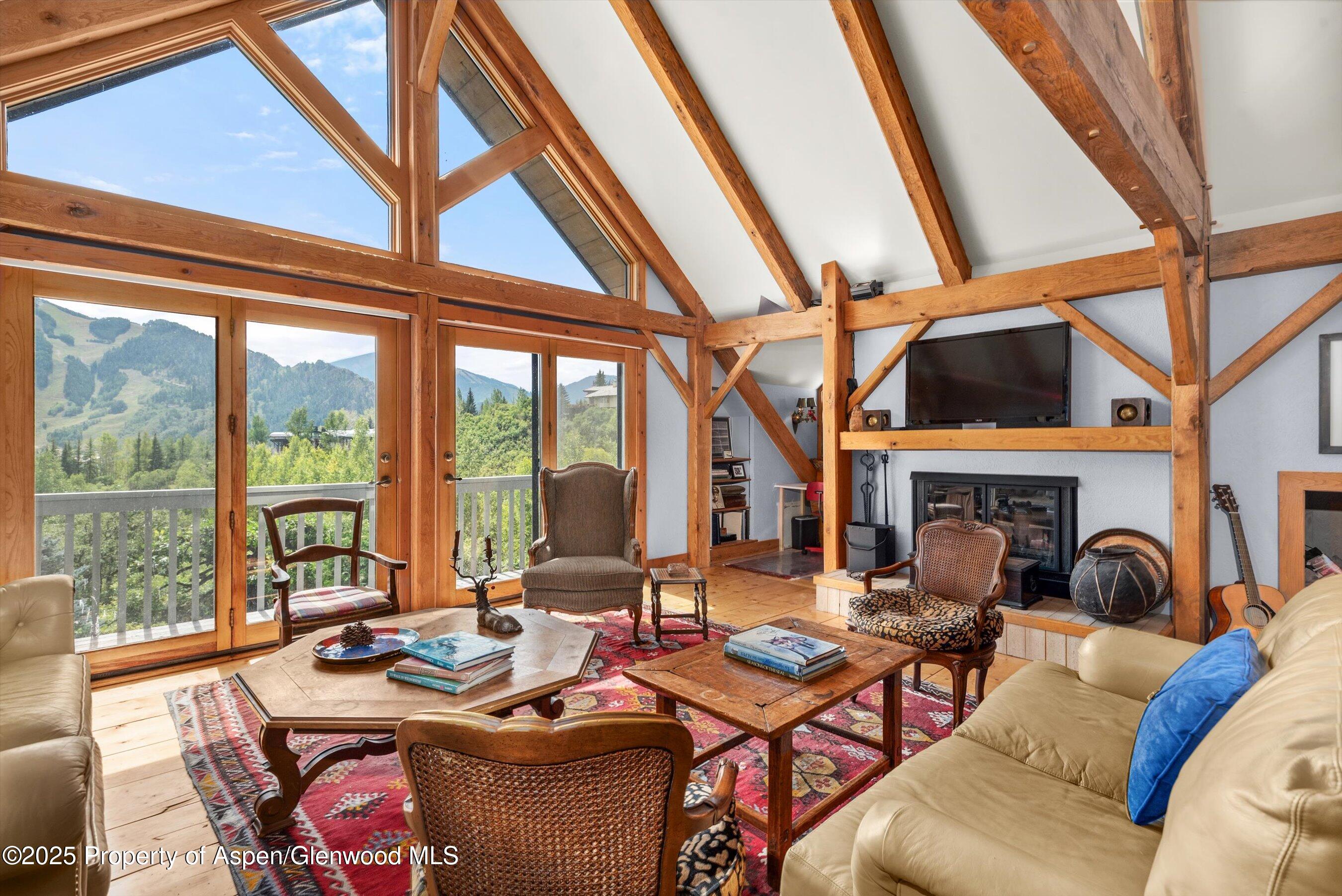 927 Red Mountain Road