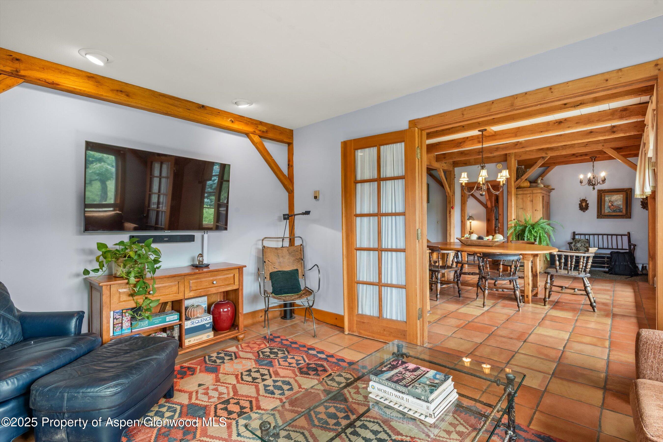 927 Red Mountain Road