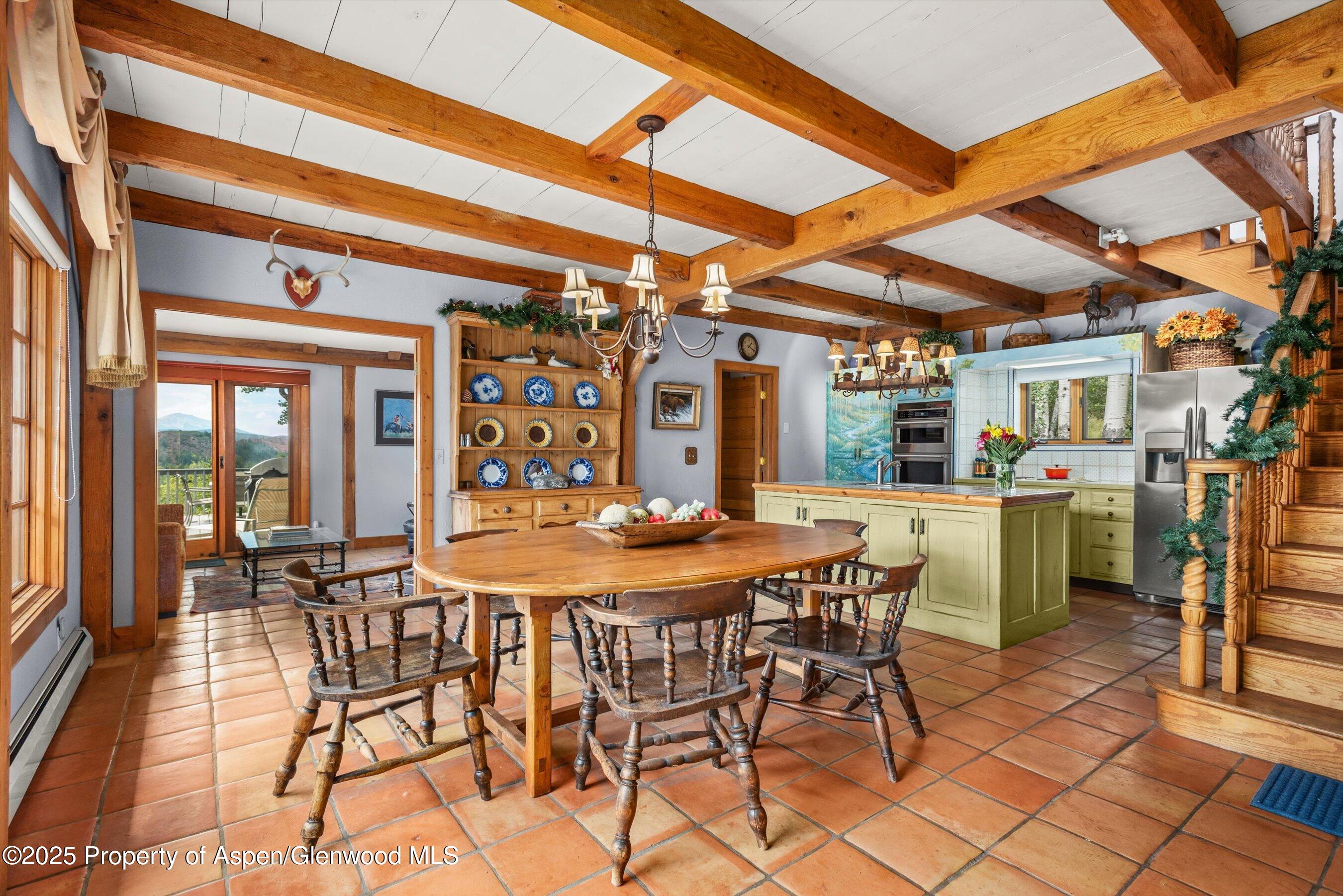 927 Red Mountain Road