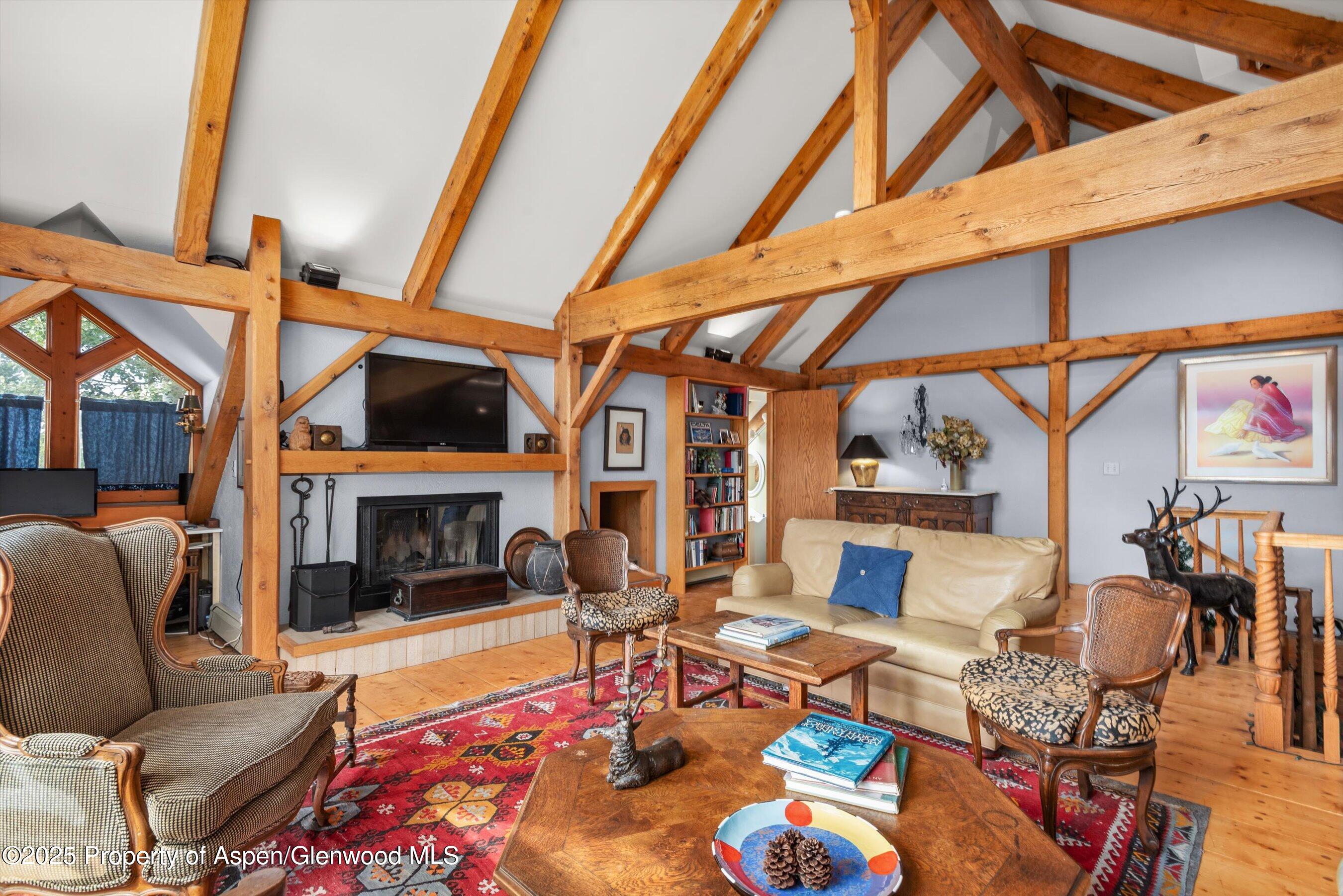 927 Red Mountain Road