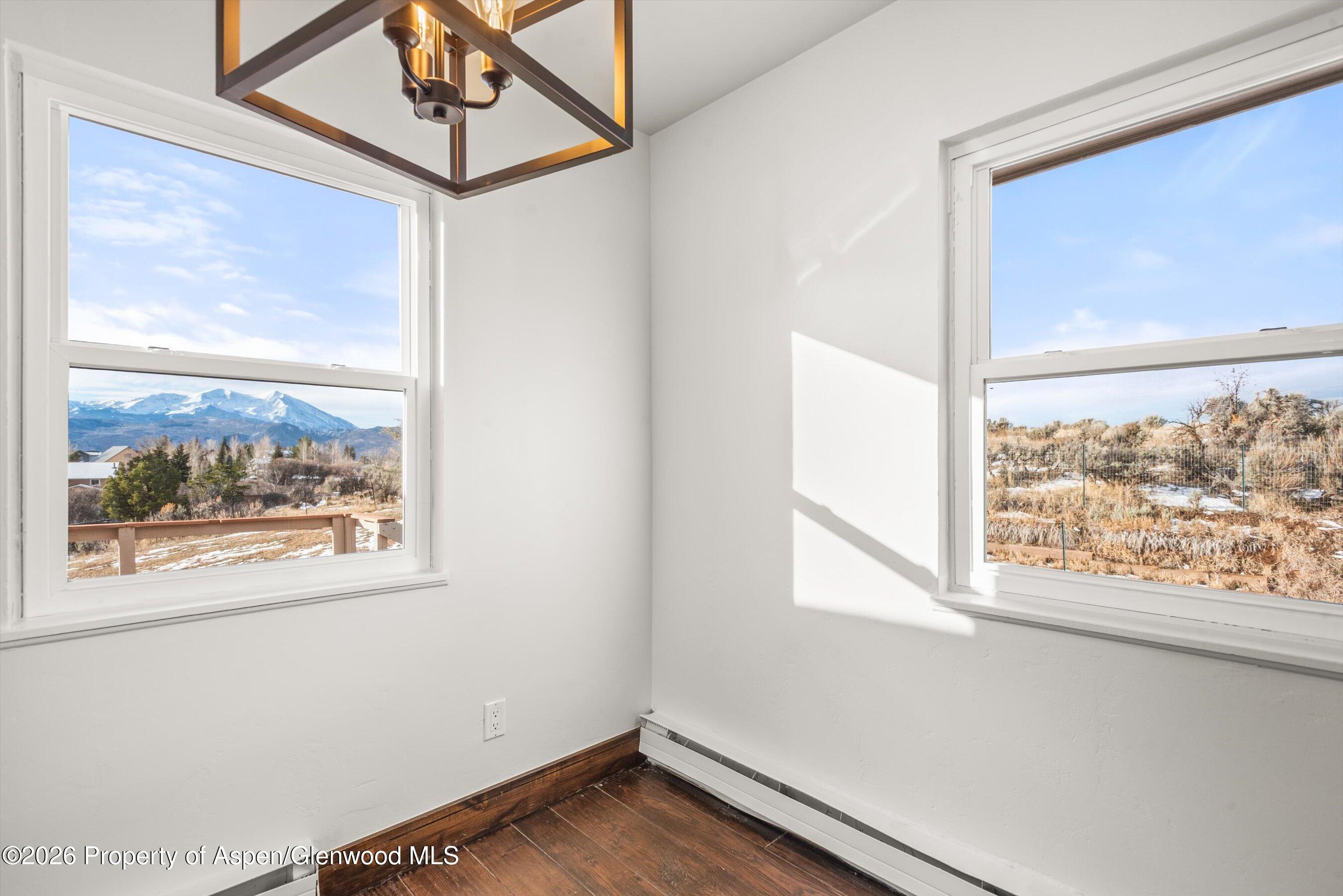 124 Deer Trail Avenue