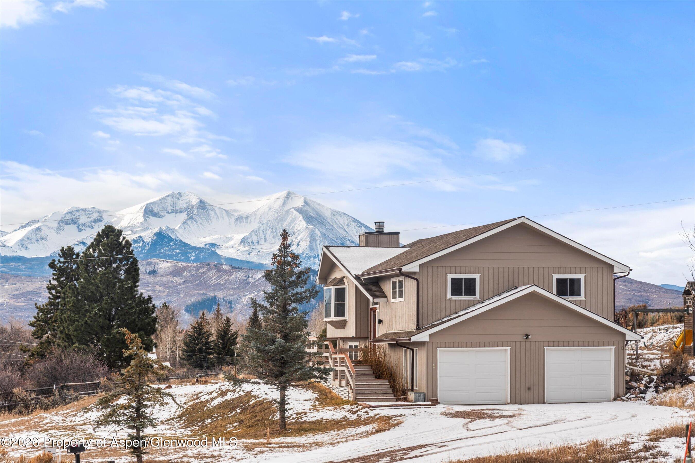 124 Deer Trail Avenue