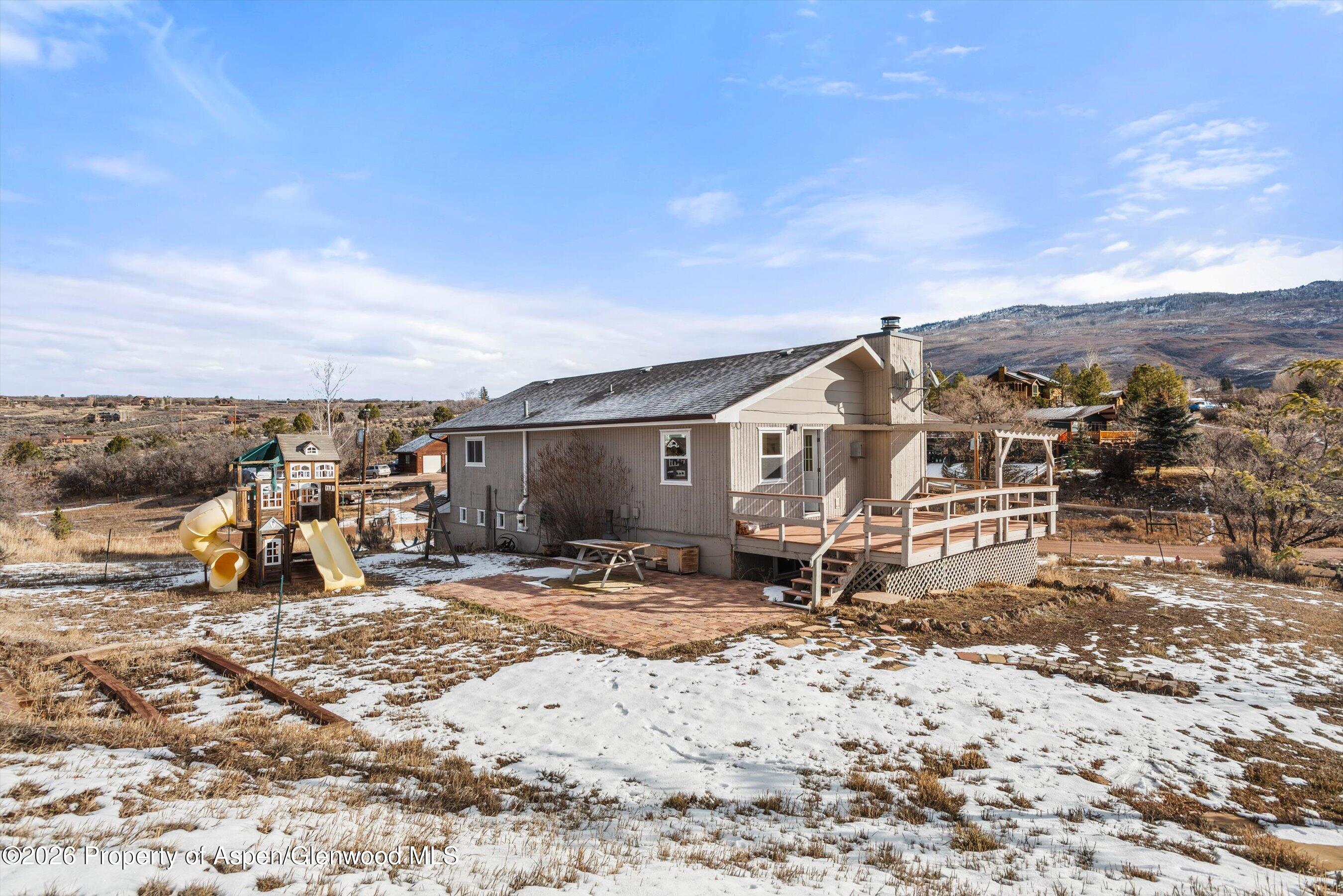 124 Deer Trail Avenue