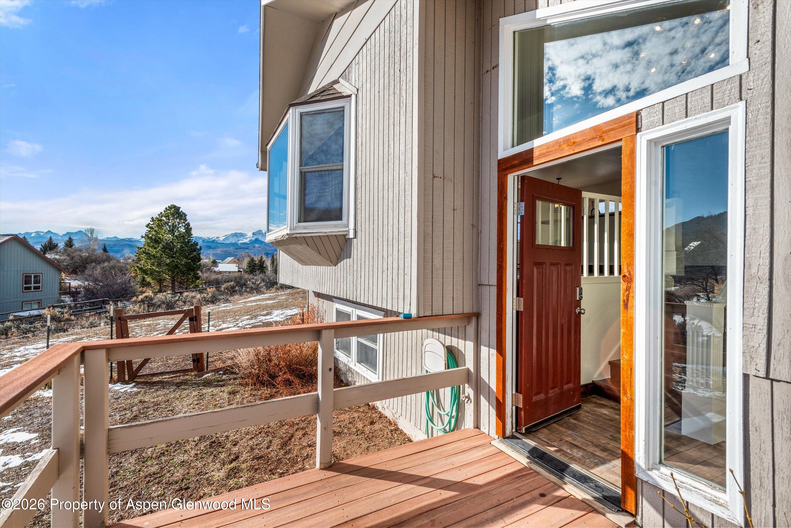 124 Deer Trail Avenue