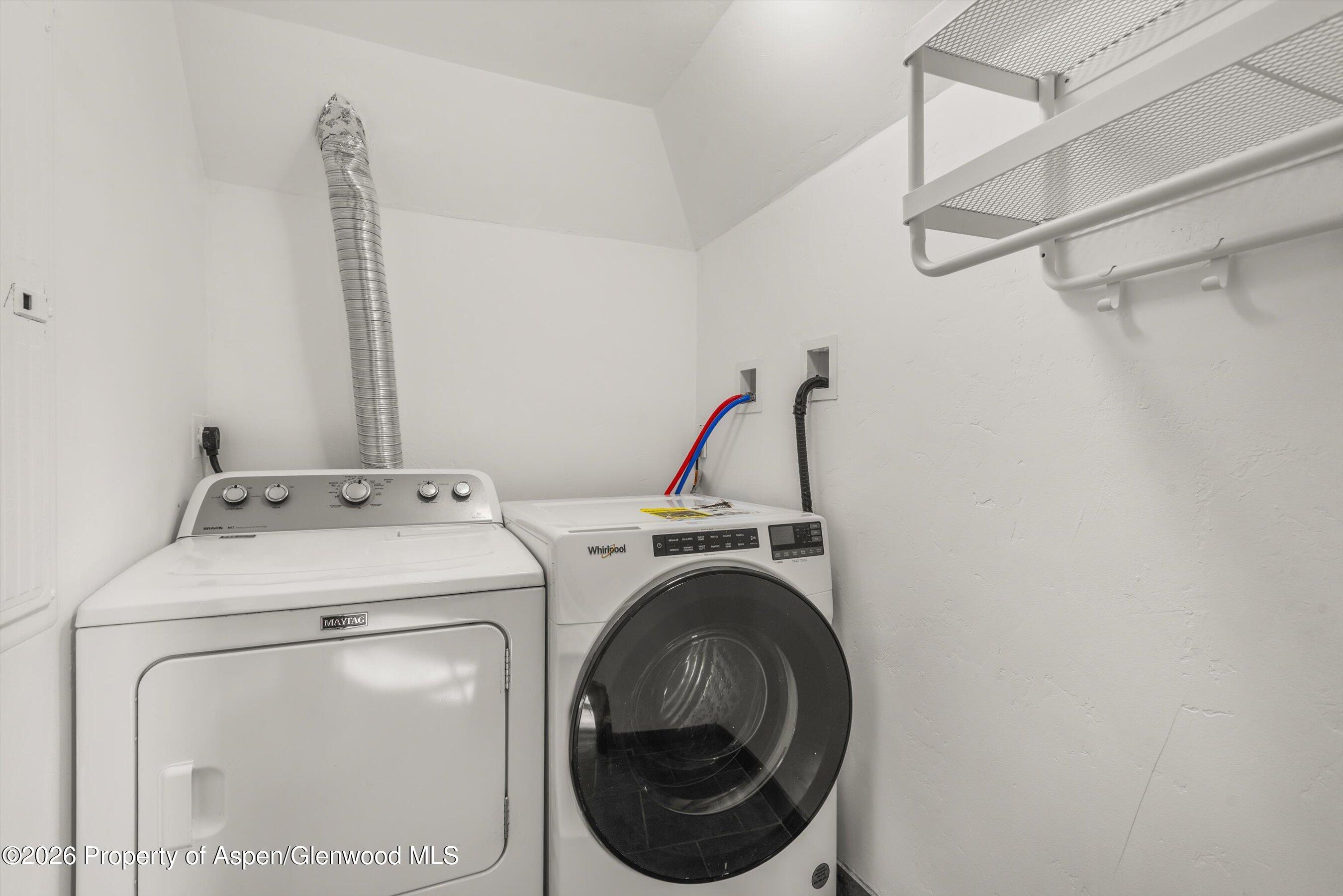 124 Deer Trail Avenue