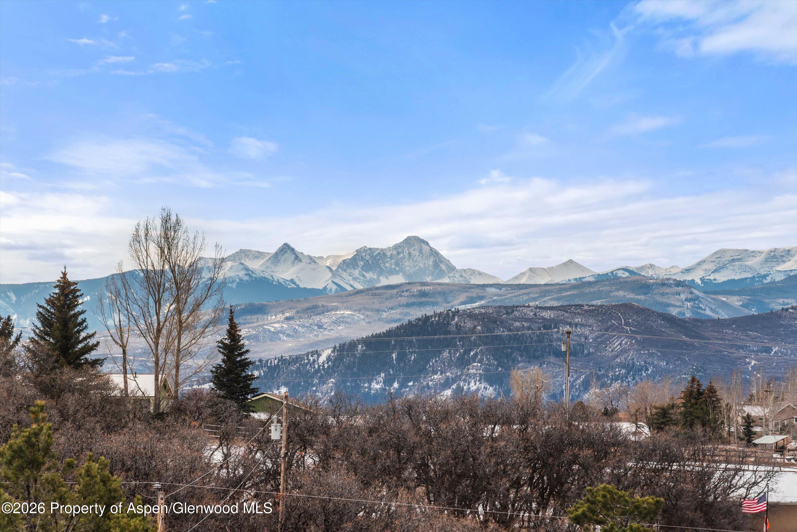 124 Deer Trail Avenue