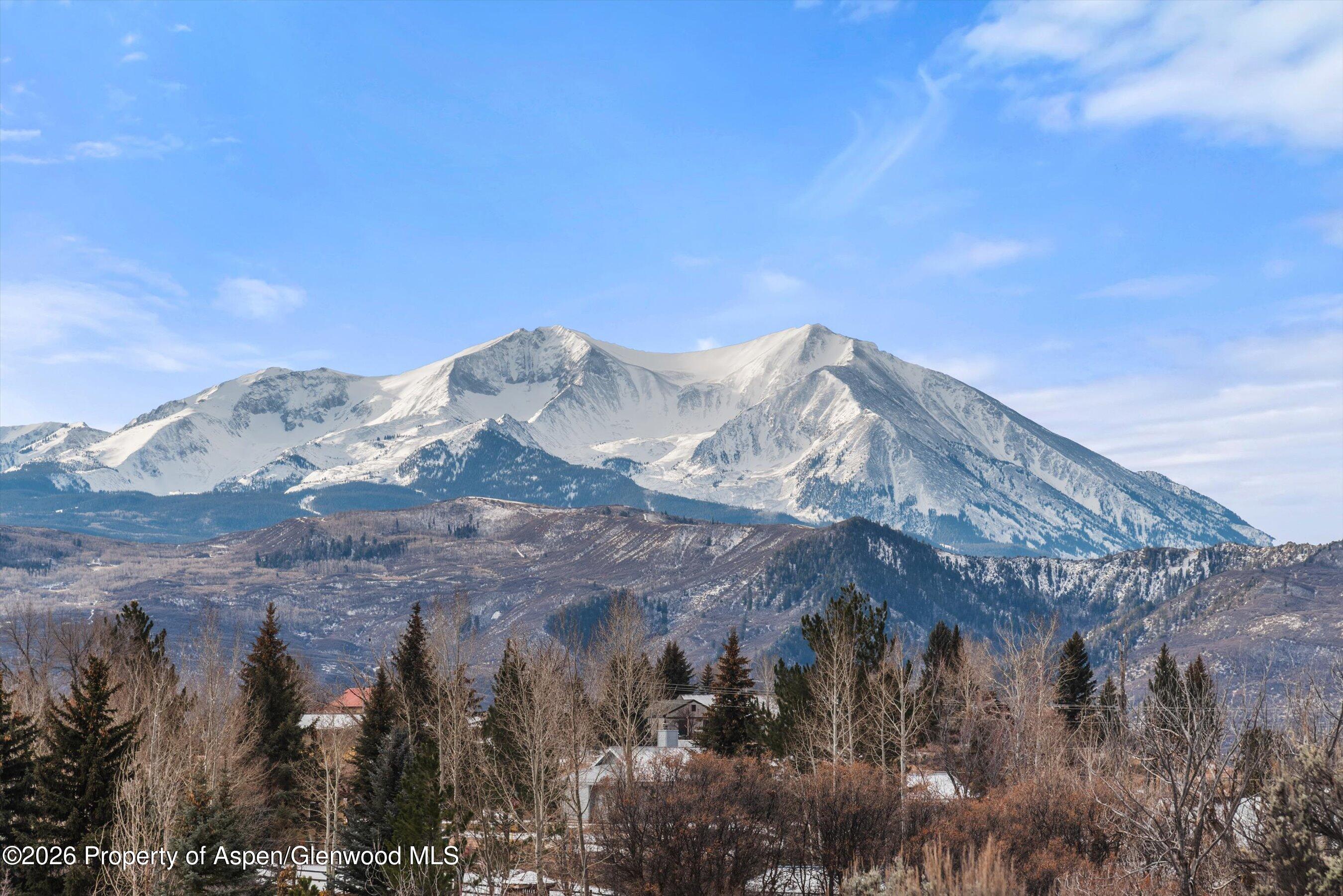 124 Deer Trail Avenue