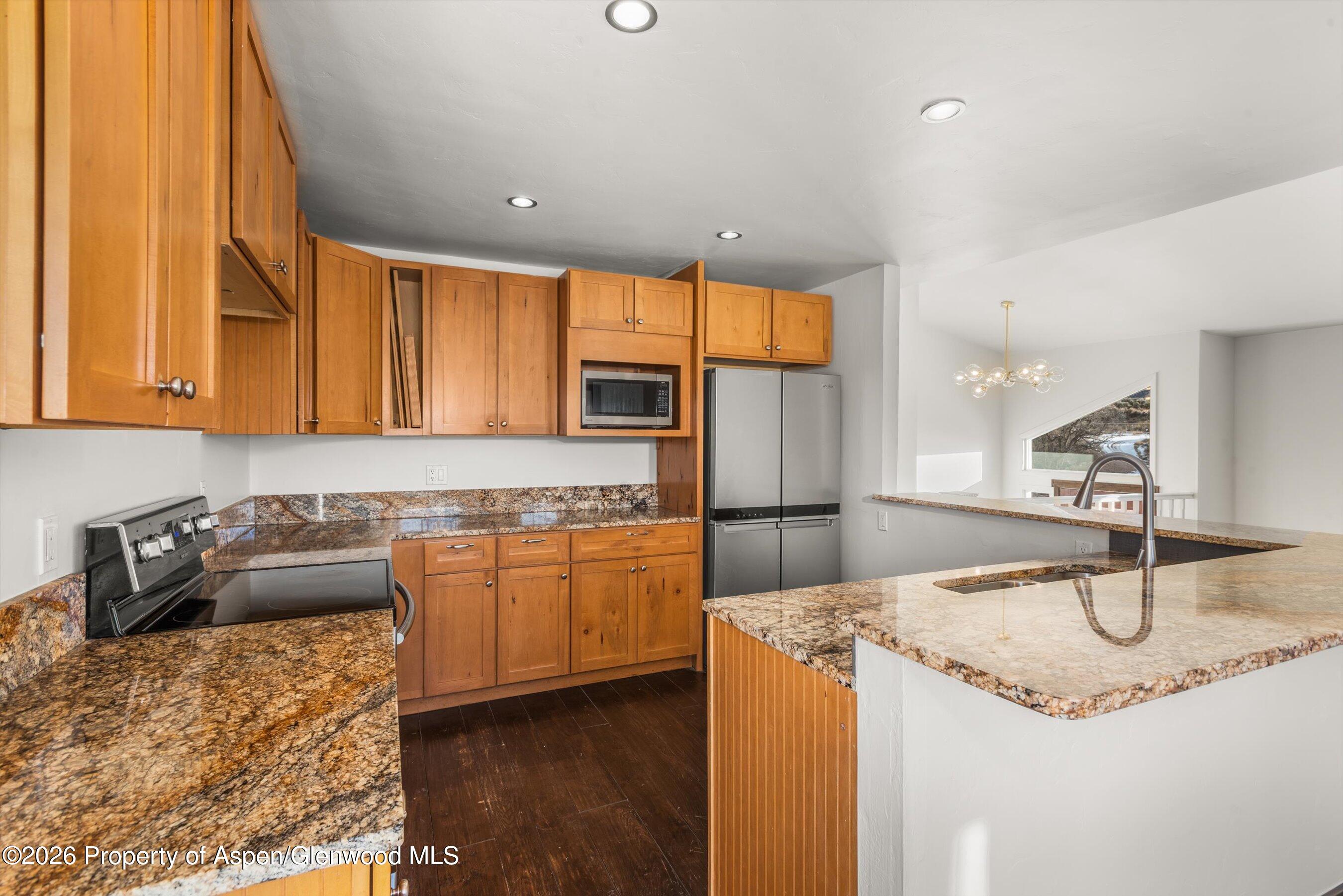 124 Deer Trail Avenue