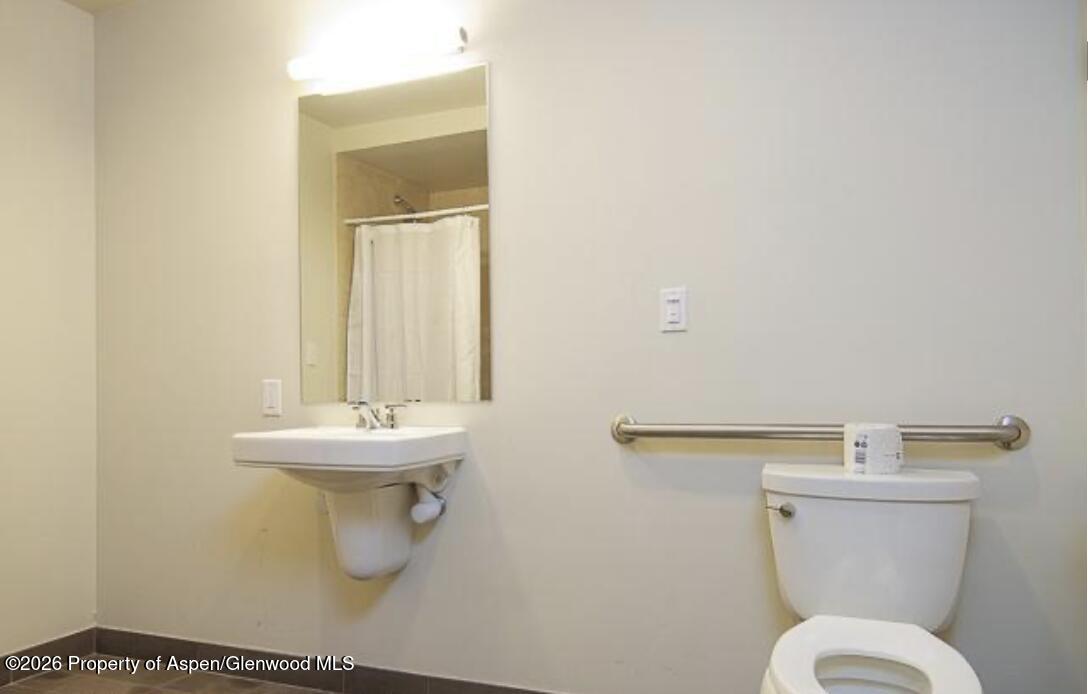 625 E Main Street 204