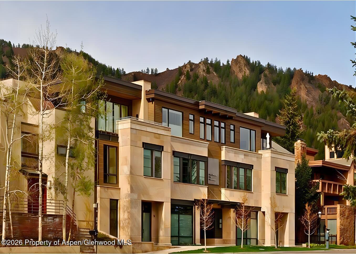 625 E Main Street 204